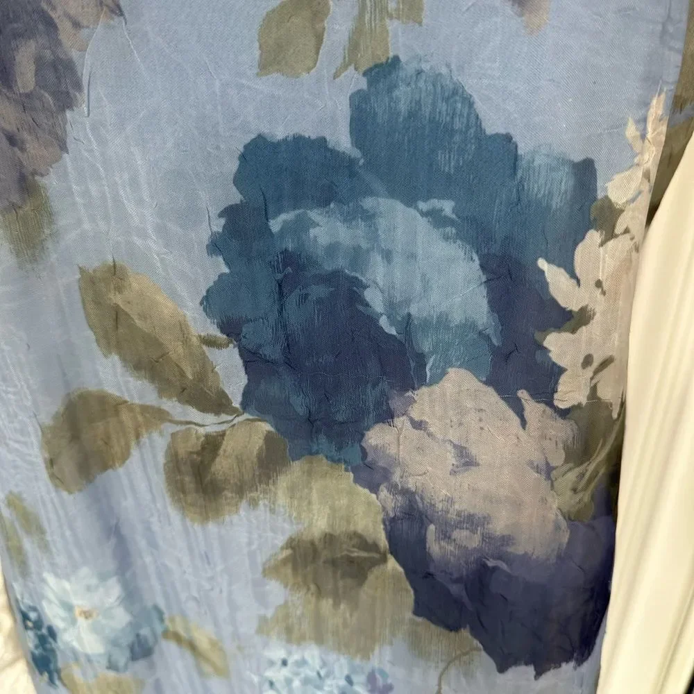 Blue Floral Dress - Picture 6 of 7